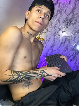 Jake_beach_'s cam snapshot