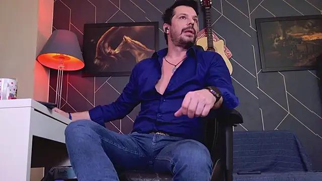 ChrisKox's cam snapshot