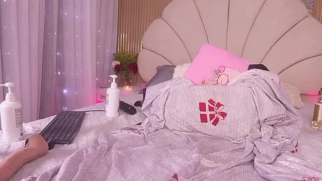 mssburbuja live sex cam