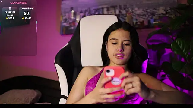 Danaa_Rouse's cam snapshot