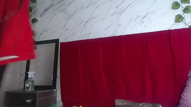 amandacanelacm's cam snapshot