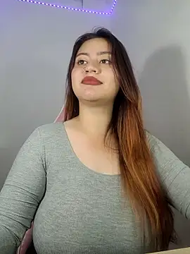 Scarlet_garnet's cam snapshot