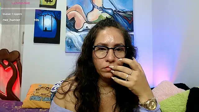 naihroby's cam snapshot