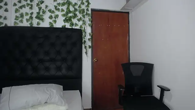 isabel_09's cam snapshot