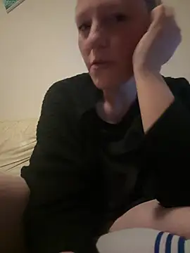 MoniqueLaFee live sex cam