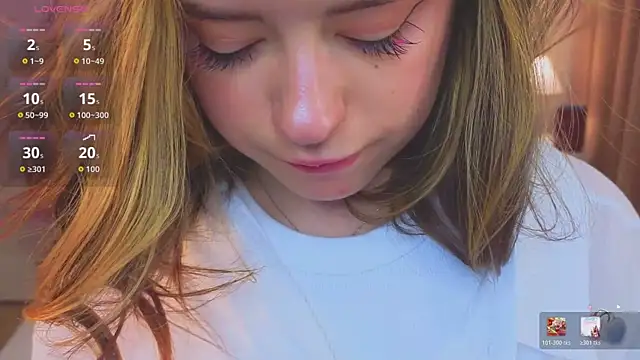 _Amelia_Shine_'s cam snapshot