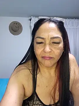 Gina_Myers live sex cam