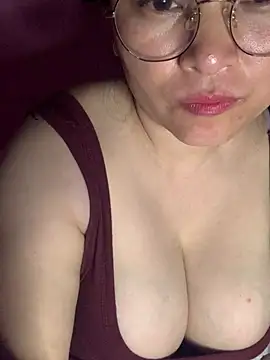 Star-sweet live sex cam