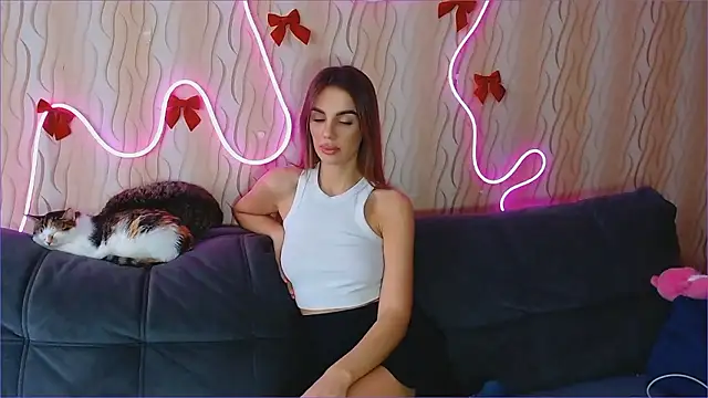 Find_My_Grace's cam snapshot