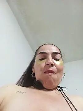 MaryRoze_'s cam snapshot