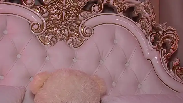 MeganStrain's cam snapshot