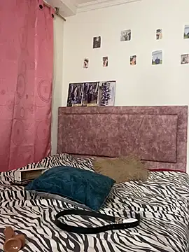 LunaSeduct's cam snapshot