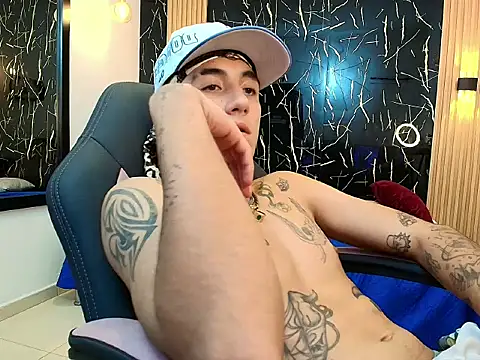 Patrick_Rango live sex cam