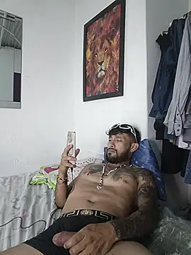 Kingbigcock23cm's cam snapshot