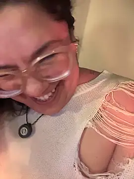 VanesssaMilf_'s cam snapshot