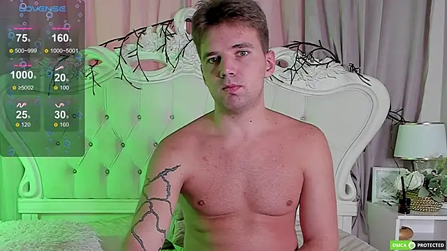 ArthurWhitee's cam snapshot