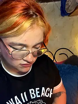 Sophia_Weest99's cam snapshot