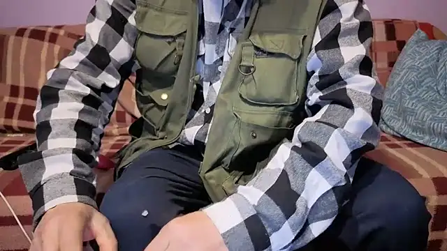 loverboyxxx69 live sex cam