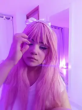 LeslyEvanss_'s cam snapshot