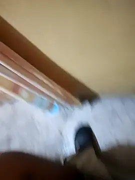 Manyy550's cam snapshot