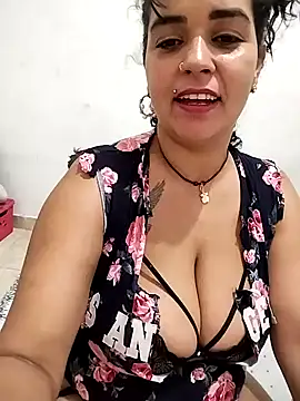 hanni2025's cam snapshot