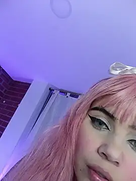 LeslyEvanss_'s cam snapshot