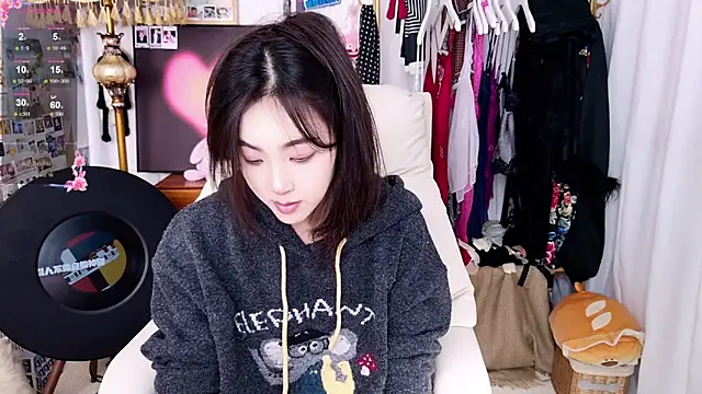 xiaotiantian-76 live sex cam