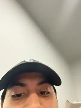 Montana-13 live sex cam