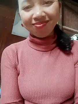 TRIEUTRIEU20's cam snapshot