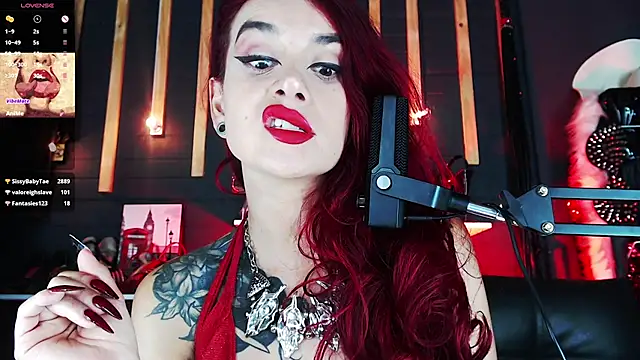 Liilith_goddess_'s cam snapshot