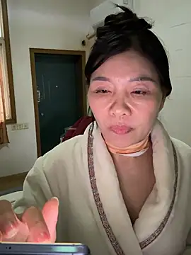 xiiuuff18 live sex cam