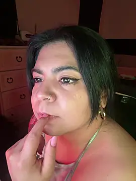 kimmiakiss22's cam snapshot