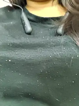 Ananya_34 live sex cam