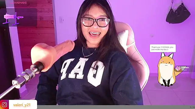 Moonbell_bell's cam snapshot