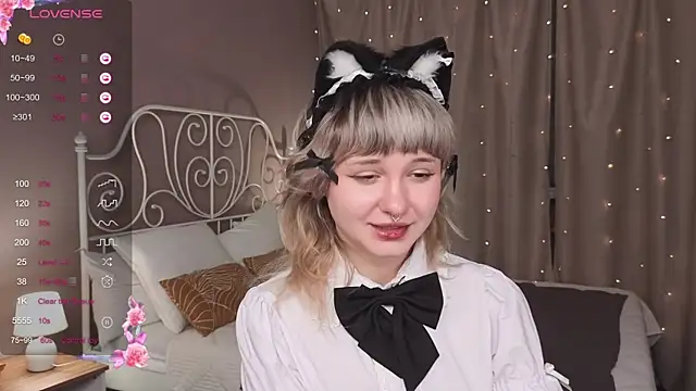 Tori_Cutie's cam snapshot