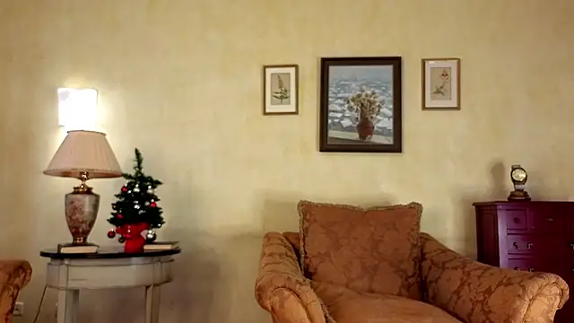 CaseySanchious's cam snapshot