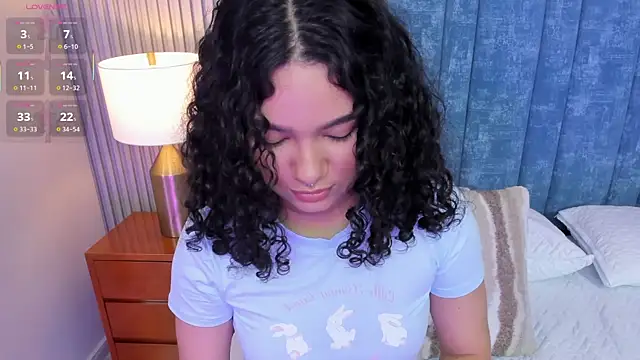 pretty_sunlight_'s cam snapshot