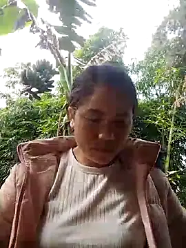 bela-hayes's cam snapshot