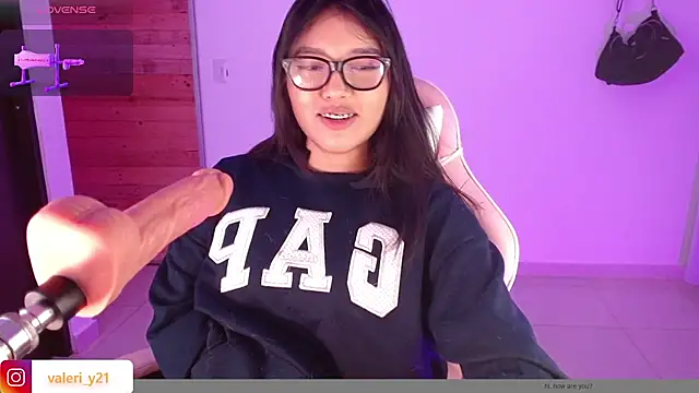 Moonbell_bell's cam snapshot