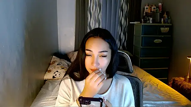 SweetLilly_18 live sex cam