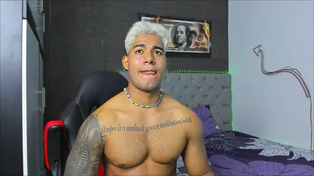 luigi_hot_'s cam snapshot