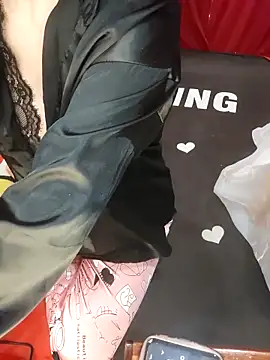 Alone_nothing's cam snapshot