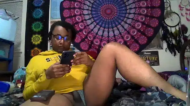 GardeniaFields live sex cam