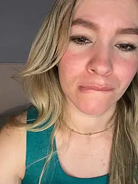 BritgetPsychol live sex cam