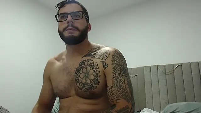 thomas_gun live sex cam