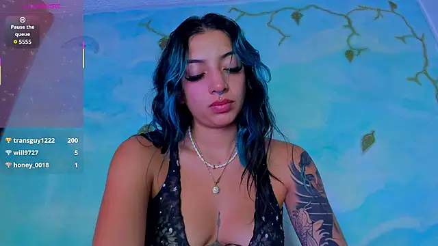 SaturnooStonee's cam snapshot