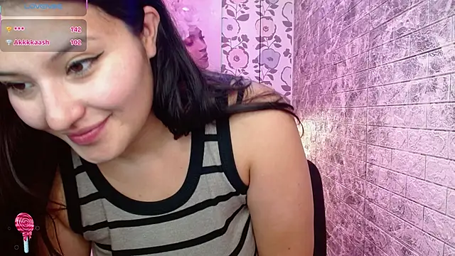 emmaa_garciia's cam snapshot