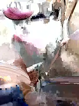 Horny-boyyy live sex cam