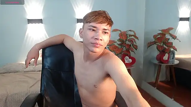 nathanclay live sex cam