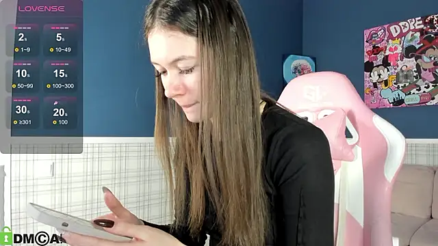 Nicole_Charm live sex cam